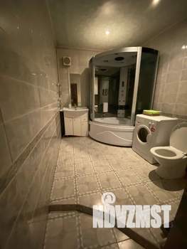 Дом 250м², 2-этажный, посуточно,