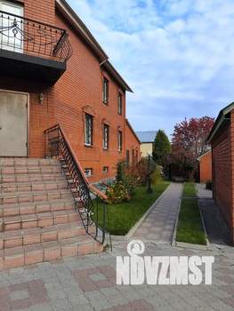 Дом 500м², 2-этажный, посуточно,