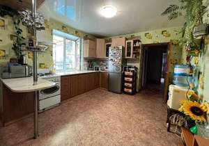 Дом 120м², 2-этажный, участок 10 сот.