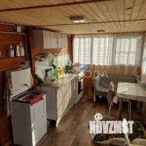 Дом 60м², 2-этажный, участок 8 сот.