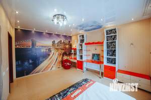 Дом 165м², 2-этажный, участок 12 сот.