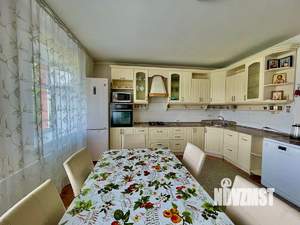 Коттедж 337м², 2-этажный, участок 15 сот.