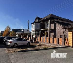 Дом 429м², 3-этажный, участок 10 сот.