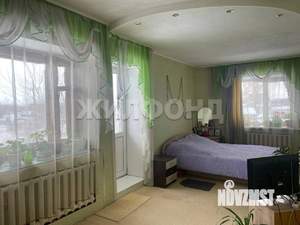 Дом 310м², 3-этажный, участок 13 сот.