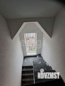 Дом 111м², 2-этажный, участок 10 сот.