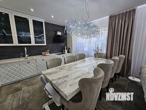 Таунхаус 288м², 3-этажный, участок 2 сот.