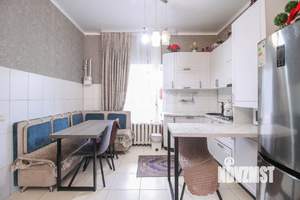 Дом 242м², 2-этажный, участок 9 сот.