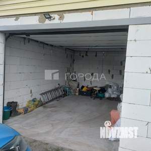 Дом 60м², 2-этажный, участок 8 сот.