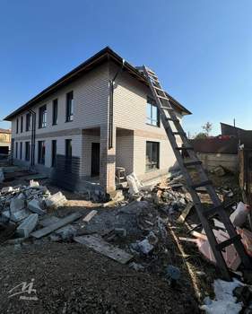 Дом 180м², 2-этажный, участок 3 сот.