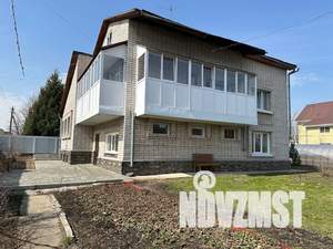 Дом 223м², 2-этажный, участок 10 сот.