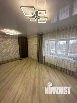 Дом 83м², 2-этажный, участок 4 сот.