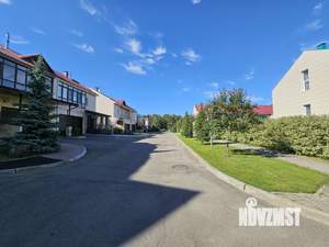 Таунхаус 310м², 3-этажный, участок 4 сот.