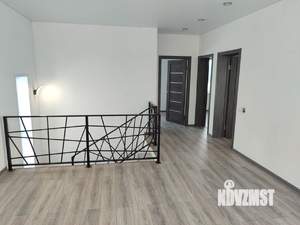 Коттедж 140м², 2-этажный, участок 6 сот.