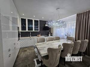 Таунхаус 288м², 3-этажный, участок 2 сот.