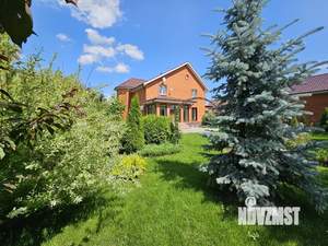 Коттедж 240м², 2-этажный, участок 10 сот.