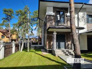 Таунхаус 246м², 3-этажный, участок 4 сот.