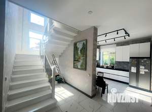 Коттедж 197м², 2-этажный, участок 10 сот.