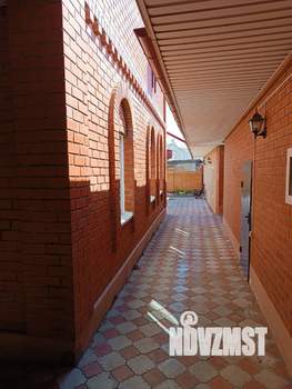 Дом 241м², 3-этажный, участок 5 сот.