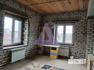 Дом 199м², 3-этажный, участок 11 сот.