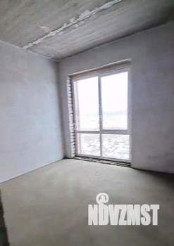 Дом 200м², 3-этажный, участок 10 сот.