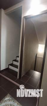 Коттедж 210м², 2-этажный, участок 10 сот.