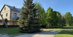 Дом 270м², 2-этажный, участок 10 сот.