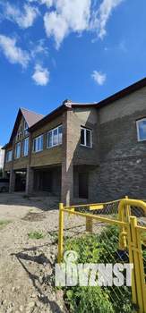 Коттедж 1000м², 3-этажный, участок 15 сот.