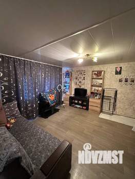 Дом 98м², 2-этажный, участок 3 сот.