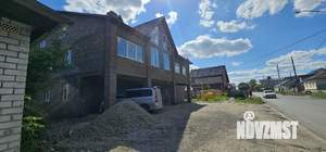 Коттедж 1000м², 3-этажный, участок 15 сот.