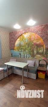 Коттедж 210м², 2-этажный, участок 10 сот.