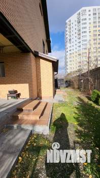 Дом 215м², 2-этажный, участок 8 сот.