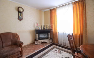Дом 270м², 2-этажный, участок 10 сот.