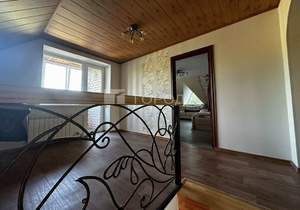 Дом 270м², 2-этажный, участок 10 сот.