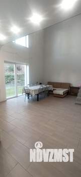 Дом 200м², 2-этажный, посуточно, 