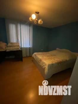 Дом 250м&sup2;, 2-этажный, посуточно, 