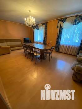 Дом 250м&sup2;, 2-этажный, посуточно, 