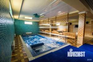 Дом 600м&sup2;, 3-этажный, посуточно, 