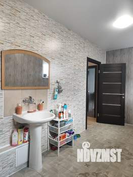 Коттедж 170м², 2-этажный, на длительный срок, 