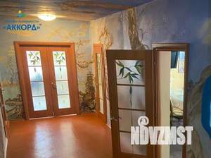 Дом 644м², 2-этажный, участок 12 сот.  