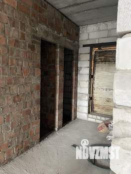 Дом 186м², 2-этажный, участок 10 сот.  