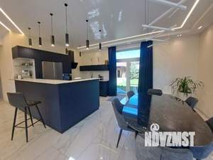 Коттедж 216м&sup2;, 1-этажный, участок 13 сот.  