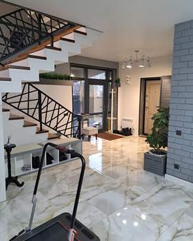 Дом 227м², 3-этажный, участок 3 сот.  