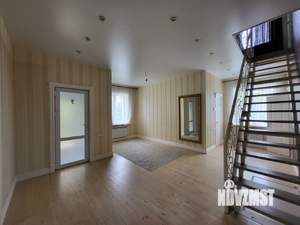 Коттедж 171м², 2-этажный, участок 15 сот.  