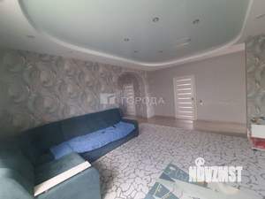 Дом 220м², 2-этажный, участок 6 сот.  