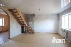 Дом 170м², 2-этажный, участок 5 сот.  