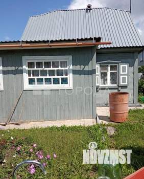 Дом 42м², 2-этажный, участок 6 сот.  