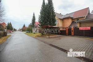 Дом 331м&sup2;, 2-этажный, участок 11 сот.  