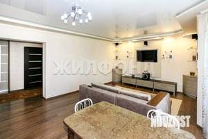 Коттедж 198м&sup2;, 2-этажный, участок 10 сот.  