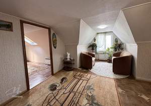 Дом 175м², 2-этажный, участок 10 сот.  