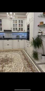 Дом 250м², 3-этажный, участок 7 сот.  
